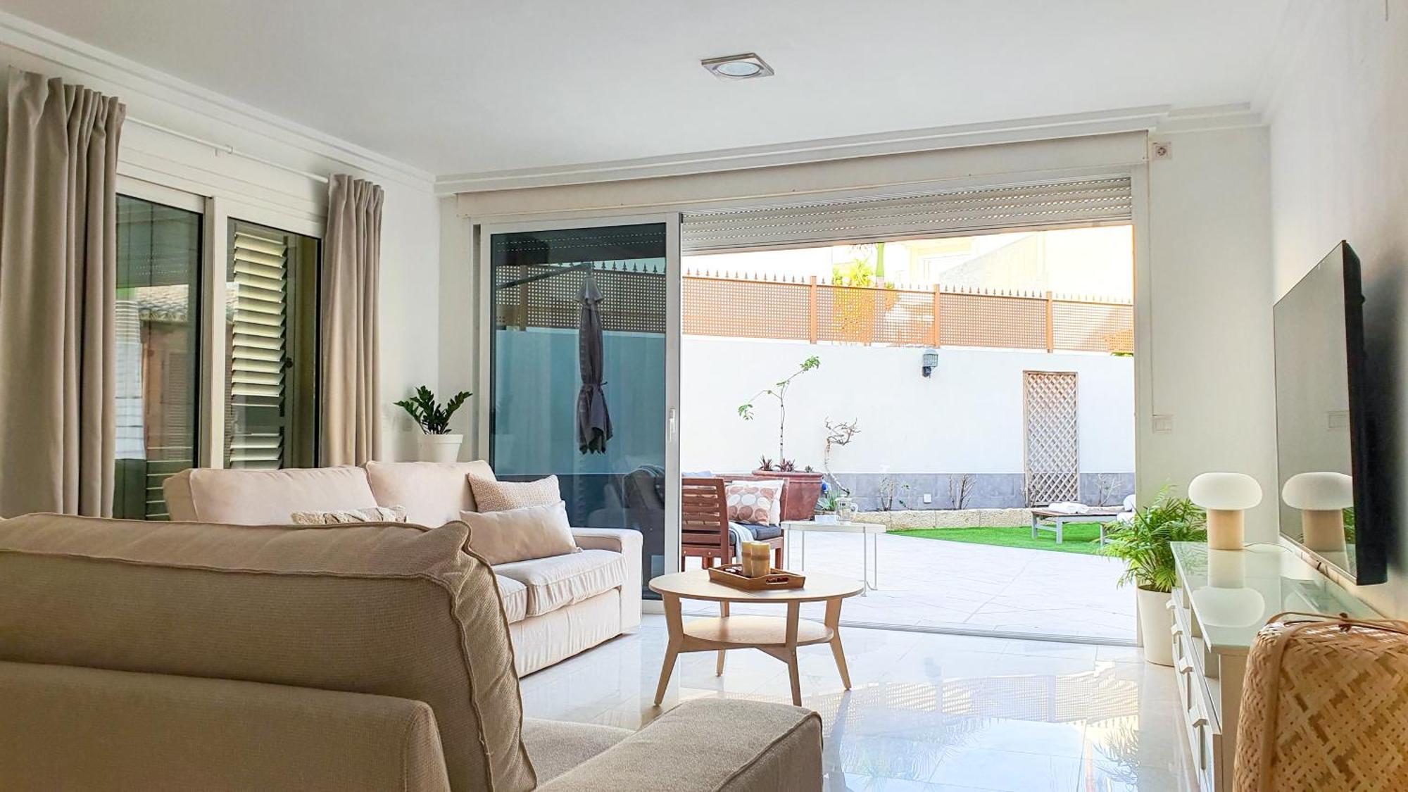 Вилла 4-bedroom Corales With Jacuzzi, Garden, Close To Everything